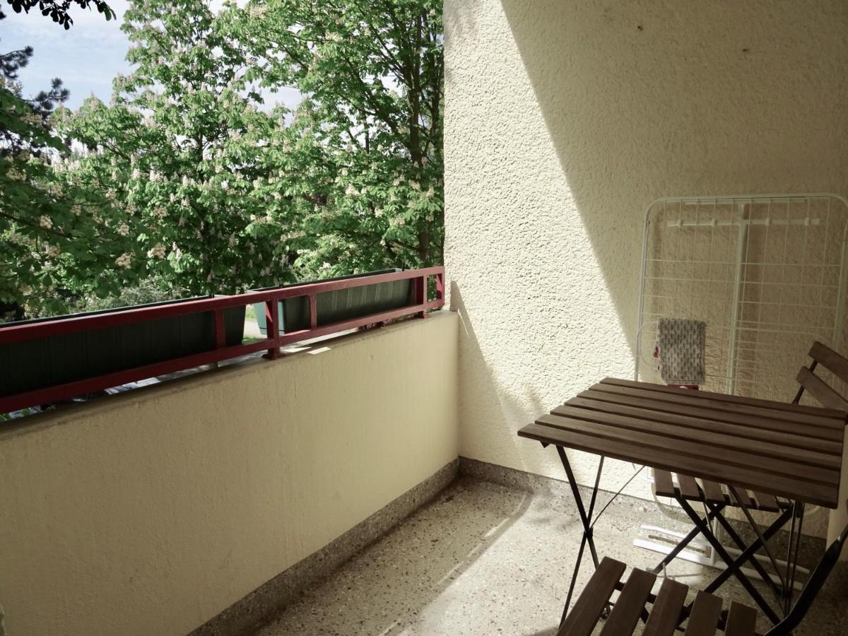 Fewo Neukirchen Mit Balkon Bagian luar foto